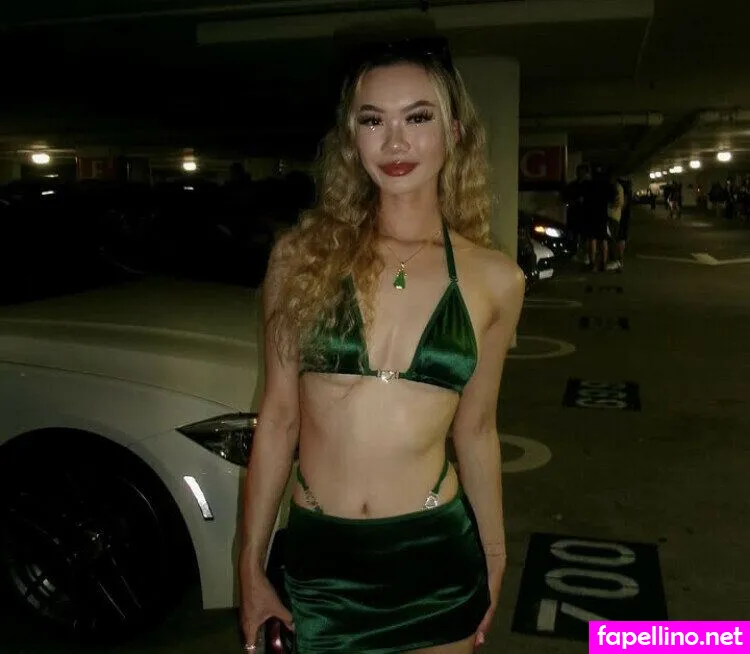 connnieex, luvconnies Nude Leaked OnlyFans Photo #TZXUUI57x5