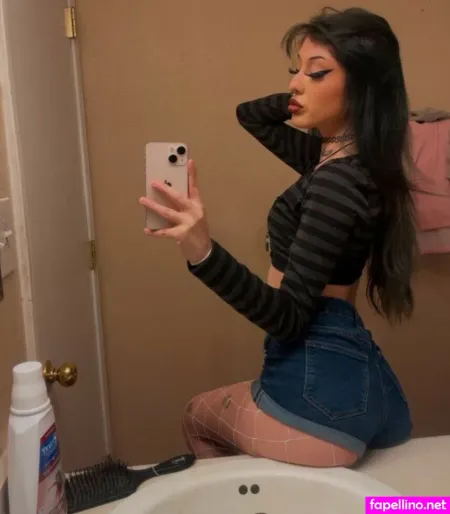 Luvvkirby OnlyFans Thumbnail #9NfjQgKcMi