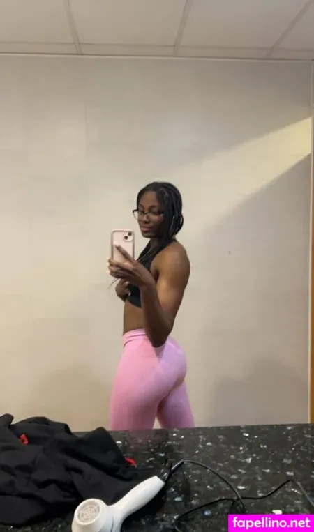 Luvvnayyah OnlyFans Thumbnail #5lzs7el3BQ