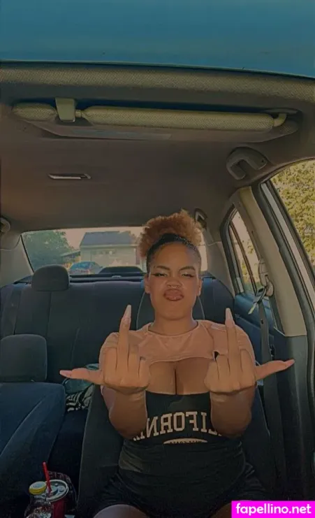 Lux Kbby OnlyFans Thumbnail #p03bjBS1eR