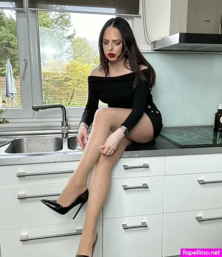 Luxe Bella Donna OnlyFans Thumbnail #NFXsaUfoAg