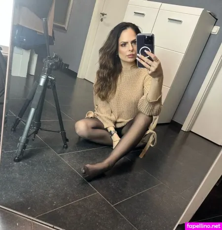 Luxe Bella Donna OnlyFans Thumbnail #y20Ob6xjsN