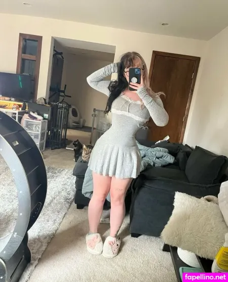 Luxireid OnlyFans Thumbnail #WAcPS8NNd3