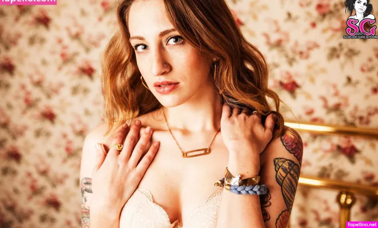 Luxlee OnlyFans Thumbnail #L4PmolFCxb