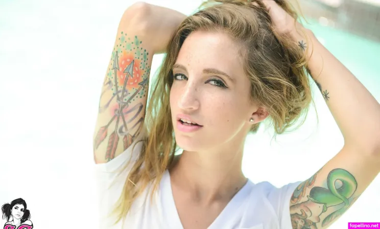 Luxlee OnlyFans Thumbnail #MvIDzGQxcL