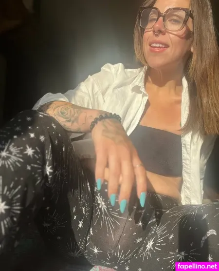 Luxley Rae OnlyFans Thumbnail #cZN7MSWbI0