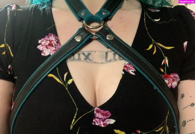 Luxlivesxxx OnlyFans Thumbnail #tiNj3hxYo3
