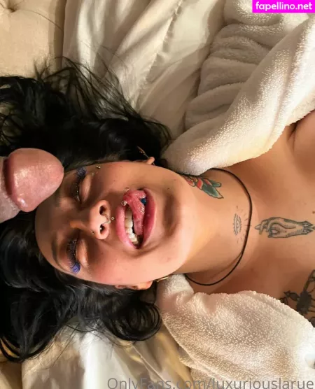 Luxuriouslarue OnlyFans Thumbnail #dA1thupuVa