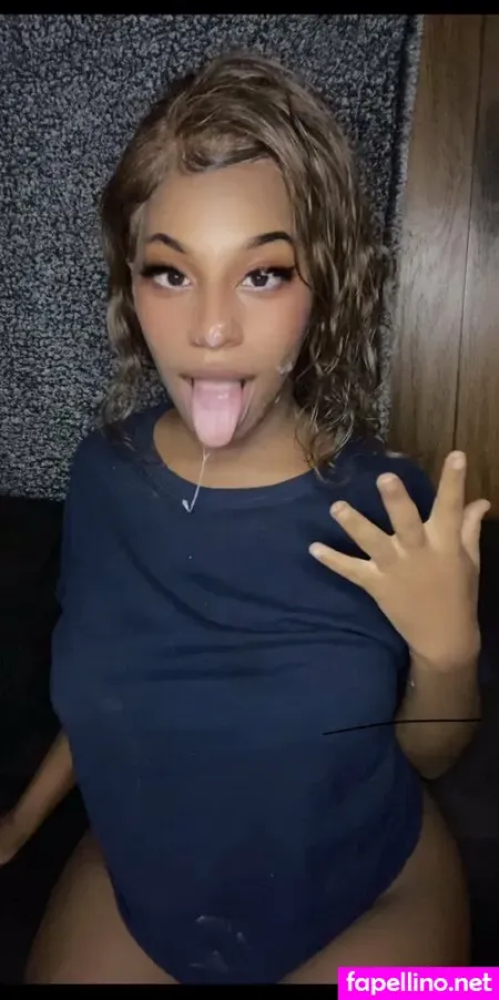 Luxury Eve OnlyFans Thumbnail #7bSZNIE55Z