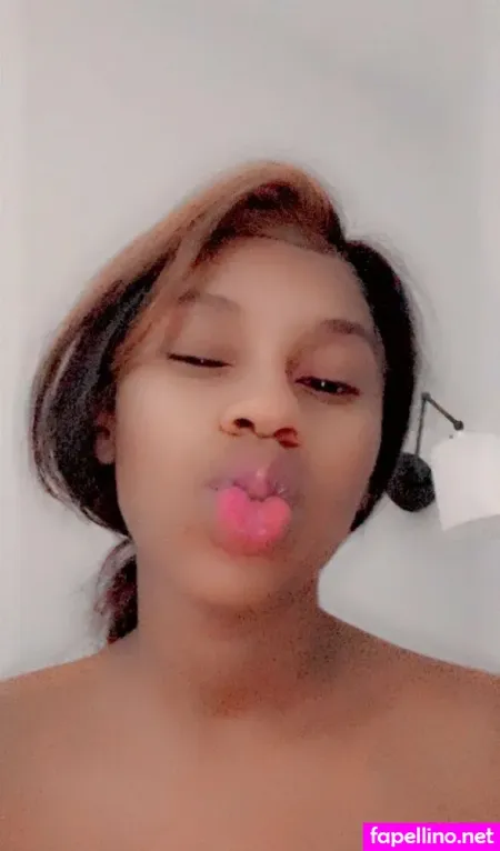 Luxury Eve OnlyFans Thumbnail #C0hOtmCp3u
