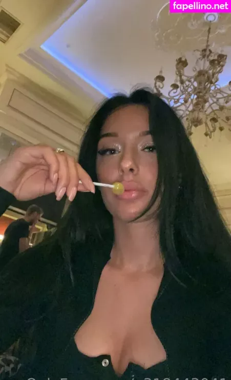 Luxury Lady OnlyFans Thumbnail #B64cUOhgvf