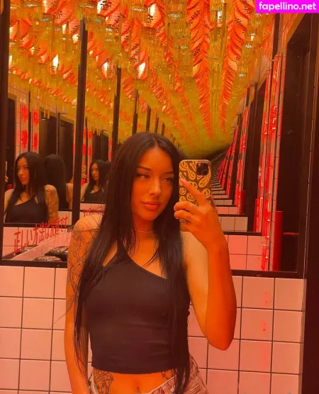 Luxury Lady OnlyFans Thumbnail #T7Ipnh0DyR