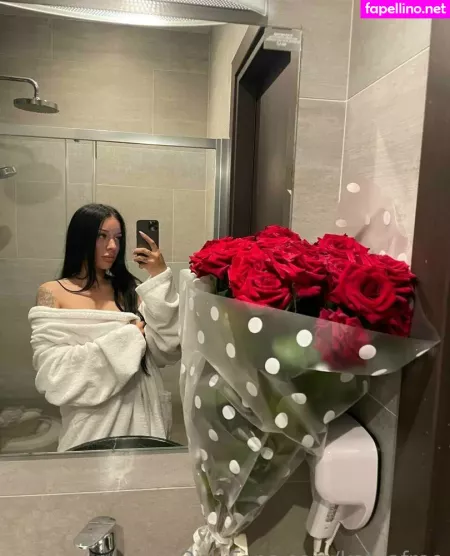 Luxury Lady OnlyFans Thumbnail #dcL0NGBcMm