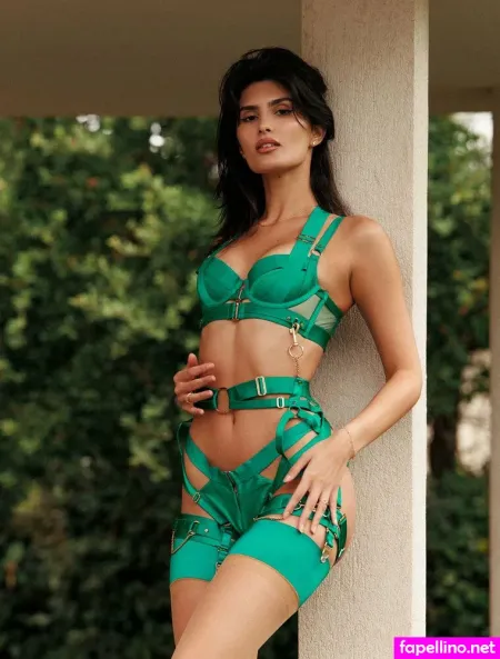 Luxury Lingerie OnlyFans Thumbnail #Rn0DdDRkEv