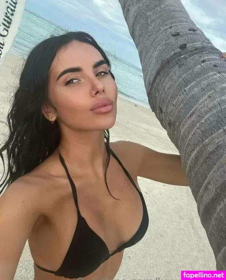 Luxuryjenny OnlyFans Thumbnail #t2qjs2rt2K