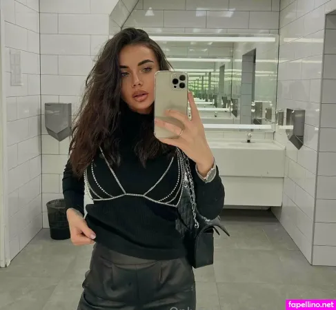 Luxuryjenny OnlyFans Thumbnail #v5nka2m05D