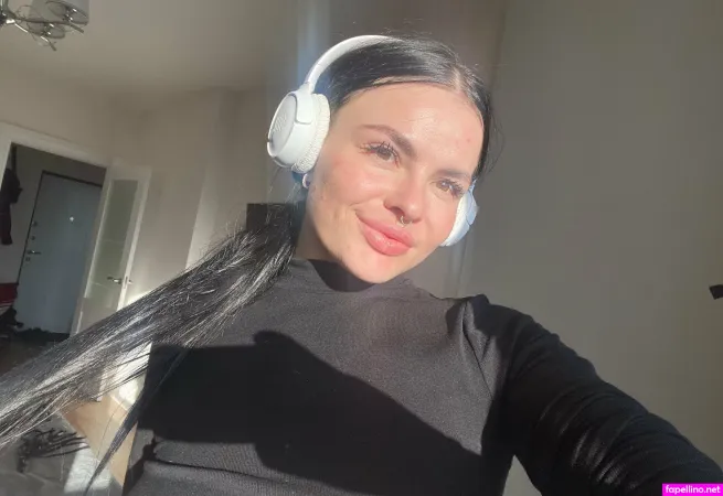 Luxurylionass OnlyFans Thumbnail #pAlCAUQREU