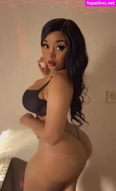 Luxurypussyvip OnlyFans Thumbnail #UXAd0bnald