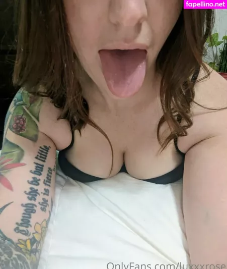 Luxxxrose OnlyFans Thumbnail #tDcTMz1zea