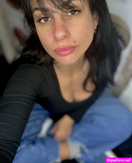 Luz1985 OnlyFans Thumbnail #RsX1MCqZ67