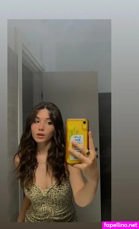 Luza Mogyorosi OnlyFans Thumbnail #WJLxmLekPq