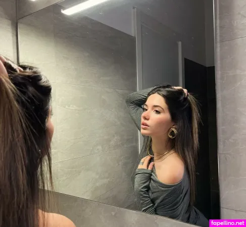 Luza Mogyorosi OnlyFans Thumbnail #YaHlDyH0gS