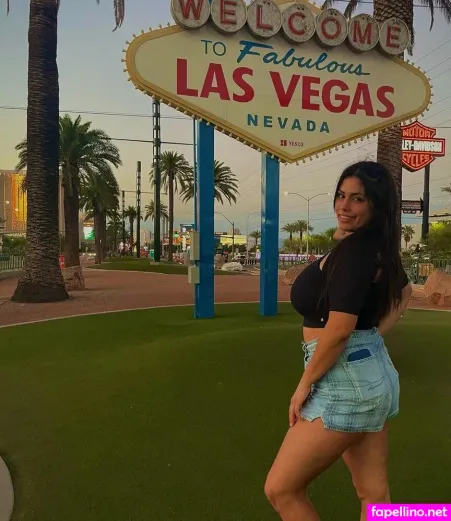 Luztorresss OnlyFans Thumbnail #4NyMsgWLca