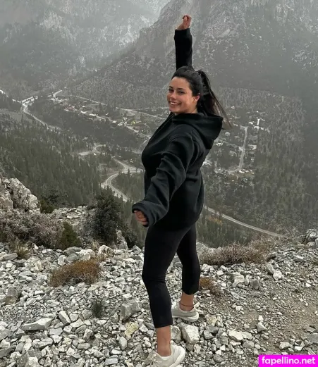 Luztorresss OnlyFans Thumbnail #KhiOytbalk