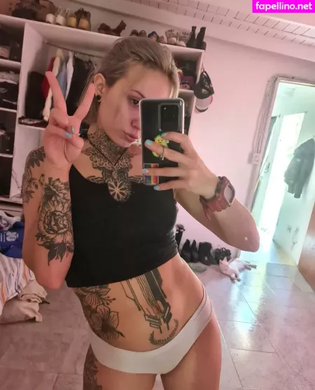 Luzzchan OnlyFans Thumbnail #OwzHQNq7uU