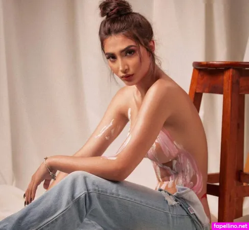 Luzzvioletta OnlyFans Thumbnail #rHP1mh2r19