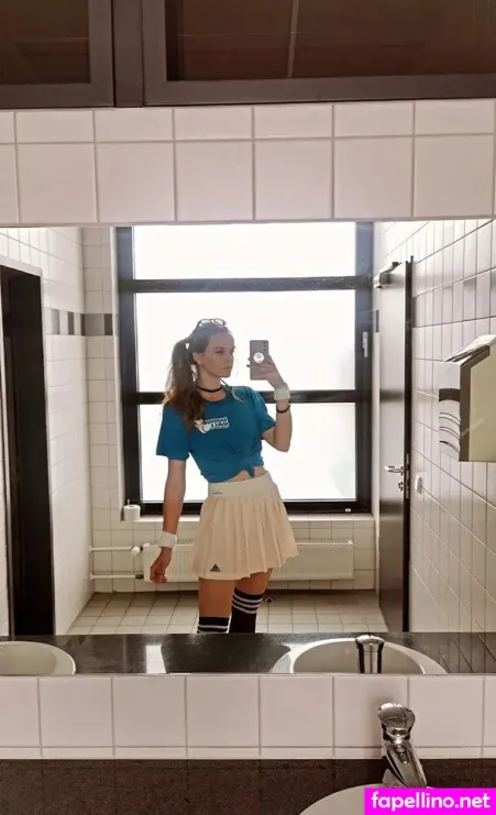 Lvcia Hyrula OnlyFans Thumbnail #8XHlfK5z94