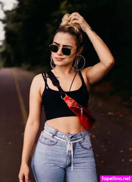 Lvia Jacob OnlyFans Thumbnail #4F1XGIH9Yn