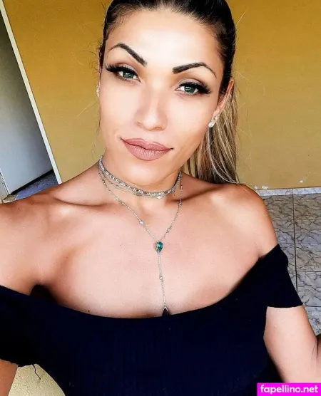 Lvia Marques Transex OnlyFans Thumbnail #QTD1mVjRNp