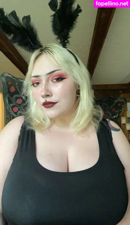 Lvngdedgrl OnlyFans Thumbnail #SqIYH26twc