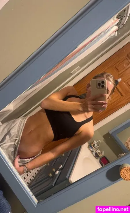 Lwbbabyyy OnlyFans Thumbnail #9t5Vl4Tl5O