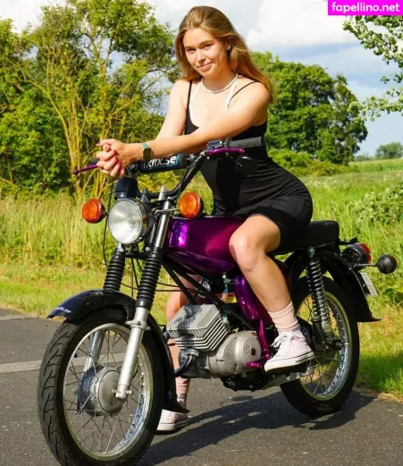 Lxllx Se OnlyFans Thumbnail #SOnEEqAPL1