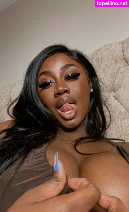 Lxrycc OnlyFans Thumbnail #K6AFxLBhKh