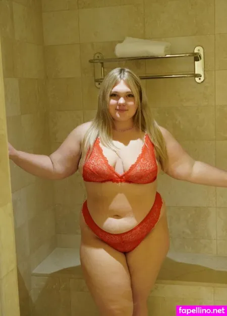 Lxves 2 OnlyFans Thumbnail #blFOzKrxLk