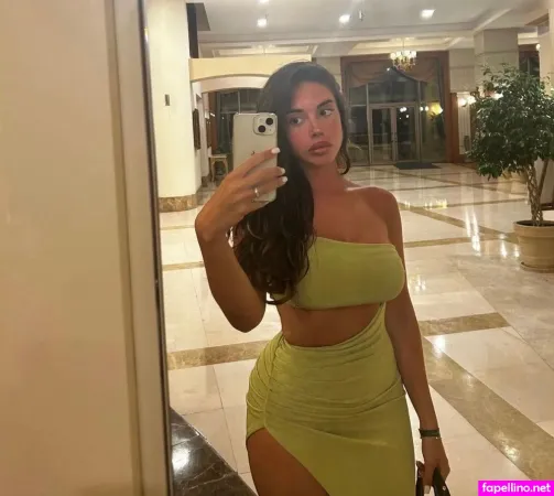 Lya Aylin OnlyFans Thumbnail #WKJIben3Ct