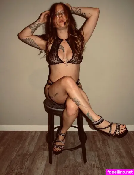 Lyaranatalyafree OnlyFans Thumbnail #GaWg32c8Ez