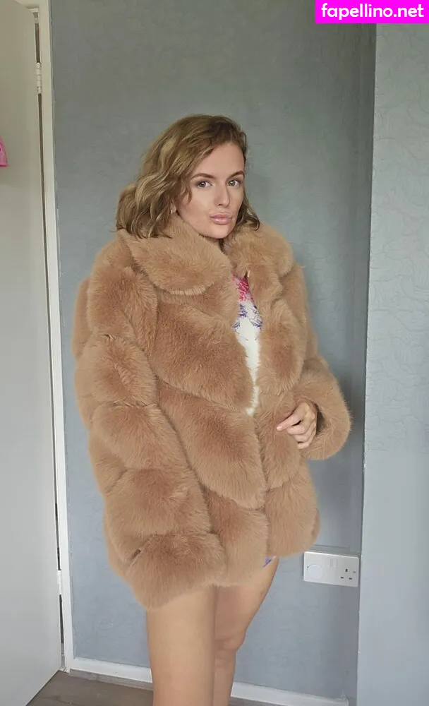 LyciaSharyl, Lyciarutter_xo, dollydaddysgirls Nude Leaked OnlyFans Photo #Y5RzjCoaKX