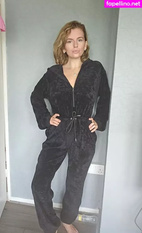 Lycia Rutter OnlyFans Thumbnail #ZbrBDttsm2