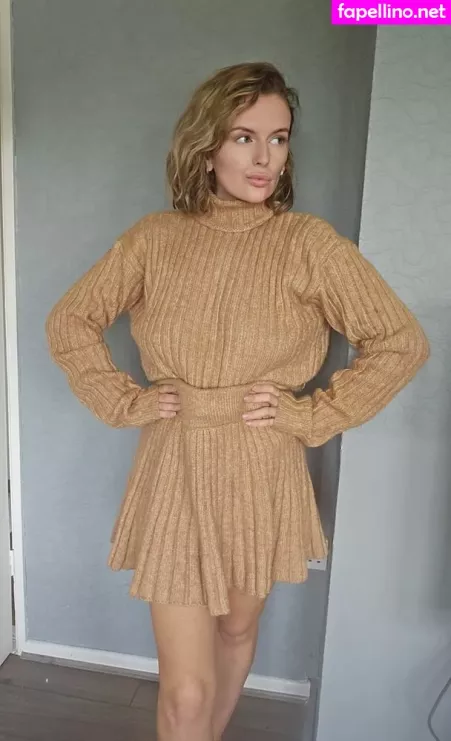 Lycia Rutter OnlyFans Thumbnail #cb4PEUUc2m