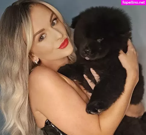 Lycia Rutter OnlyFans Thumbnail #yk6clPVseQ