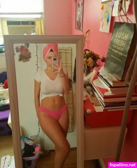 Lyddlelove OnlyFans Thumbnail #K1fhViUKmP