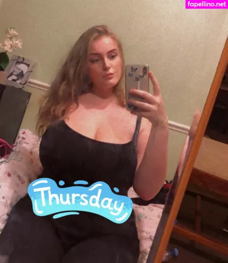 Lydia B OnlyFans Thumbnail #5PXSZKLgLA