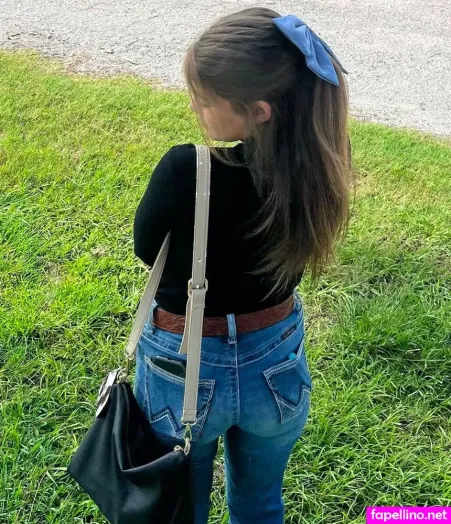 Lydia Davis OnlyFans Thumbnail #h3jss9A7UG