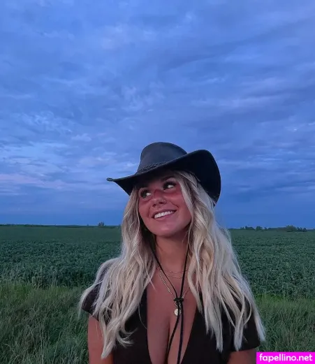 Lydia Feiler OnlyFans Thumbnail #vSKt4AvQX8