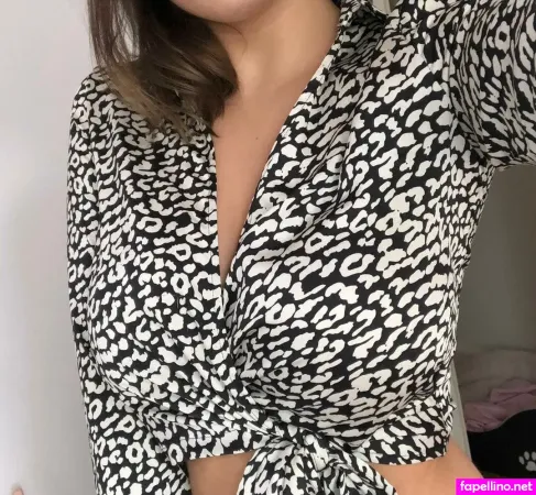 Lydia Harrison OnlyFans Thumbnail #BNRanxq0Gt