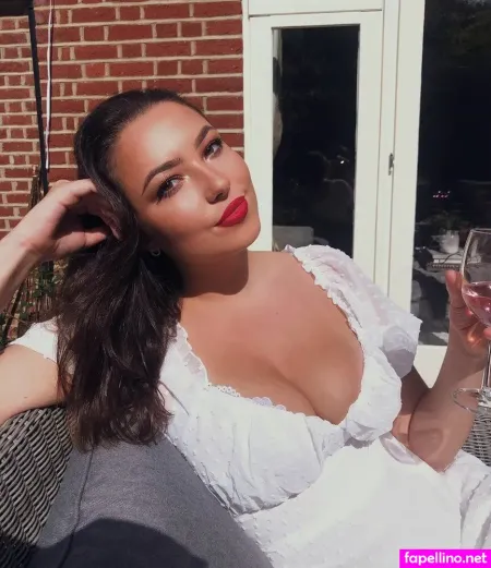 Lydia Harrison OnlyFans Thumbnail #G8nDj1QJZr